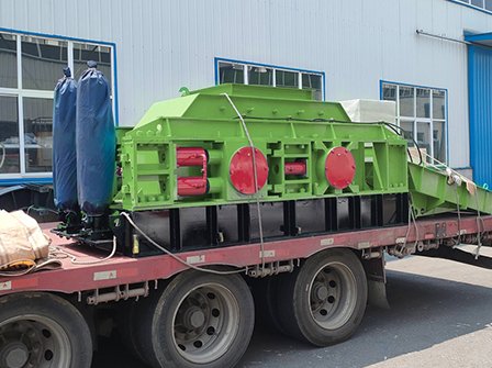 Hydraulic-Roll-Crusher-site